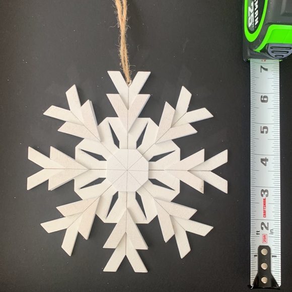 Wooden Christmas tree ornaments - Picture 4 of 4